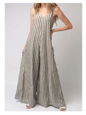 Striped Linen-Blend Jumpsuit in Natural and Navy